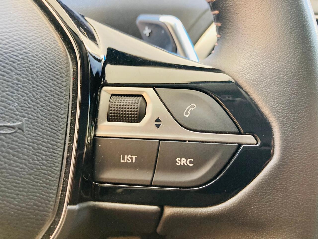Peugeot 3008 1.5HDi - IDEALE X NEOPATENTATI - 2020