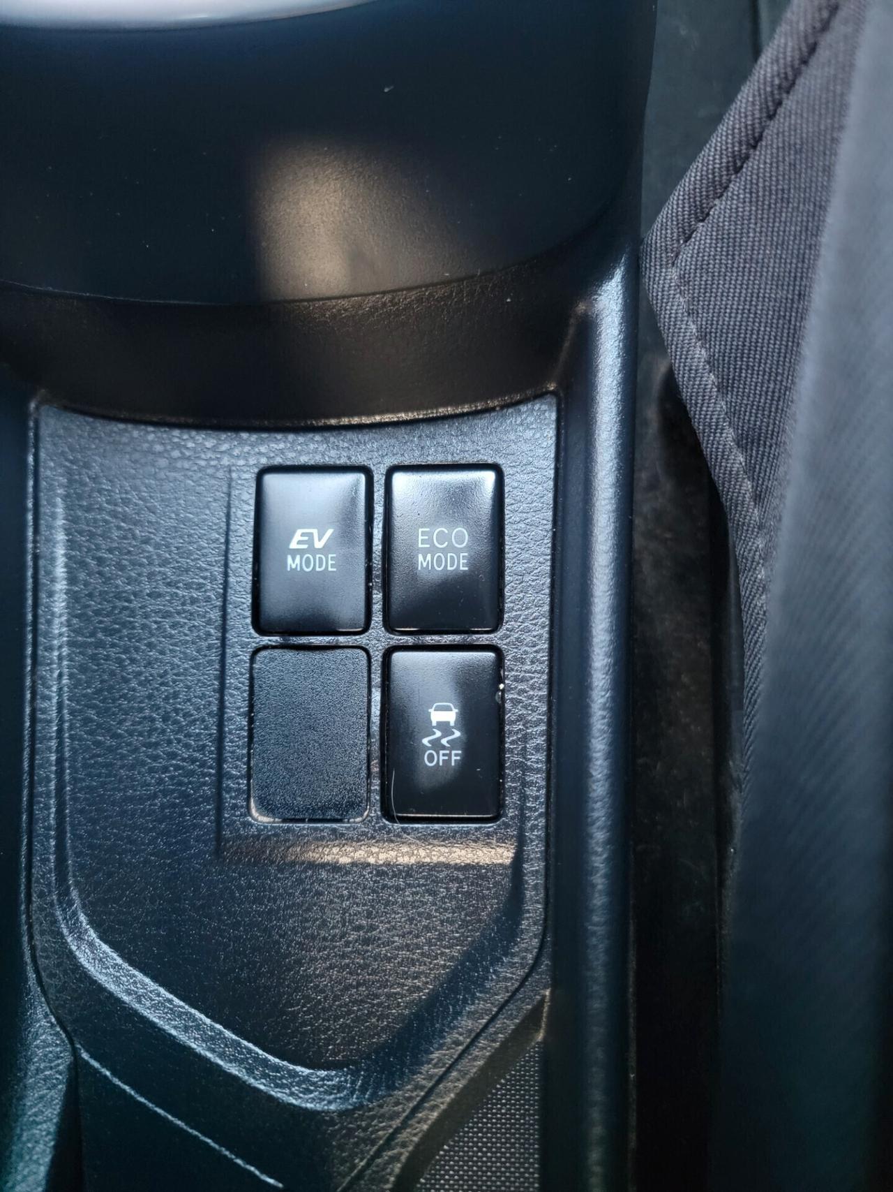 Toyota Yaris 1.5 Hybrid Active solo 62 mila km !