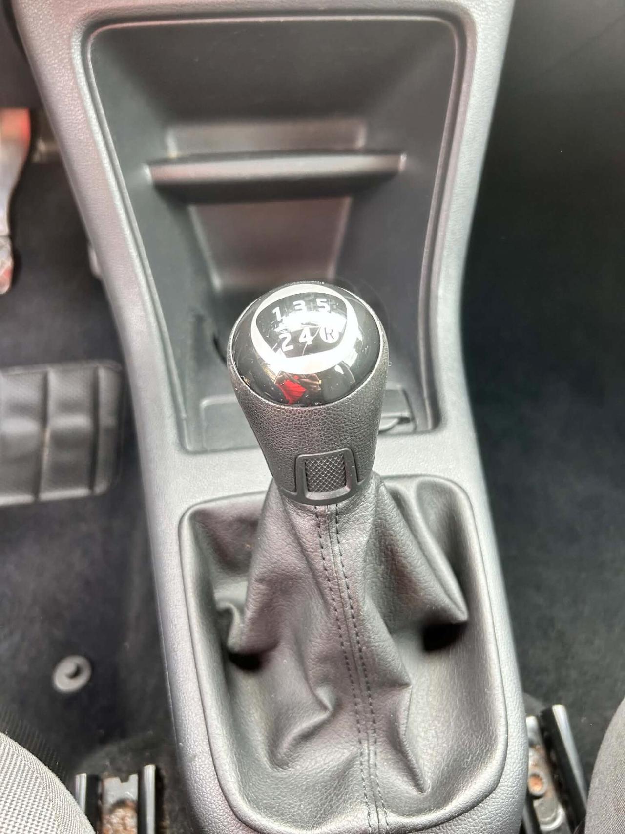 VOLKSWAGEN UP! 2014 1.0 5PORTE FULL