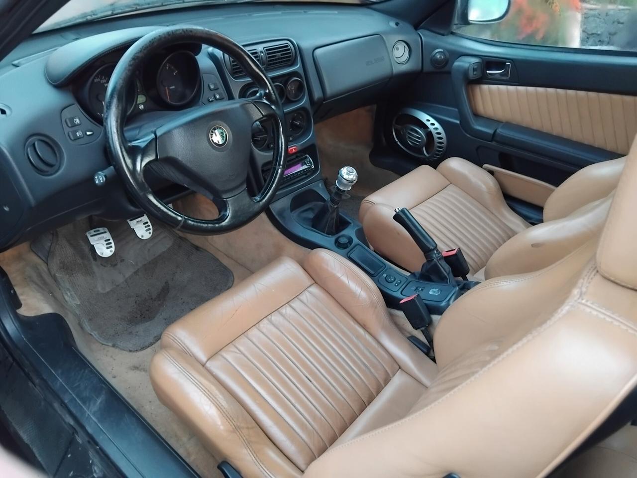 Alfa Romeo GTV 2.0i V6 turbo cat