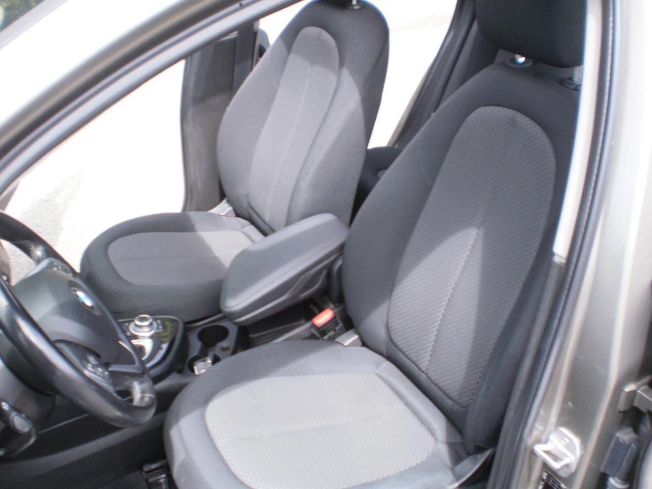 Bmw 2er Active Tourer 218d Sport
