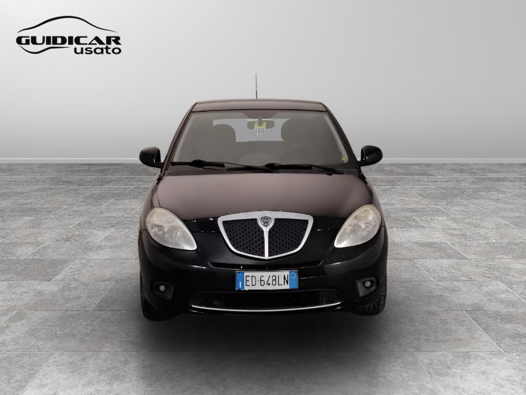 LANCIA Ypsilon II 2007 - Ypsilon 1.2 8v New Oro (oro)