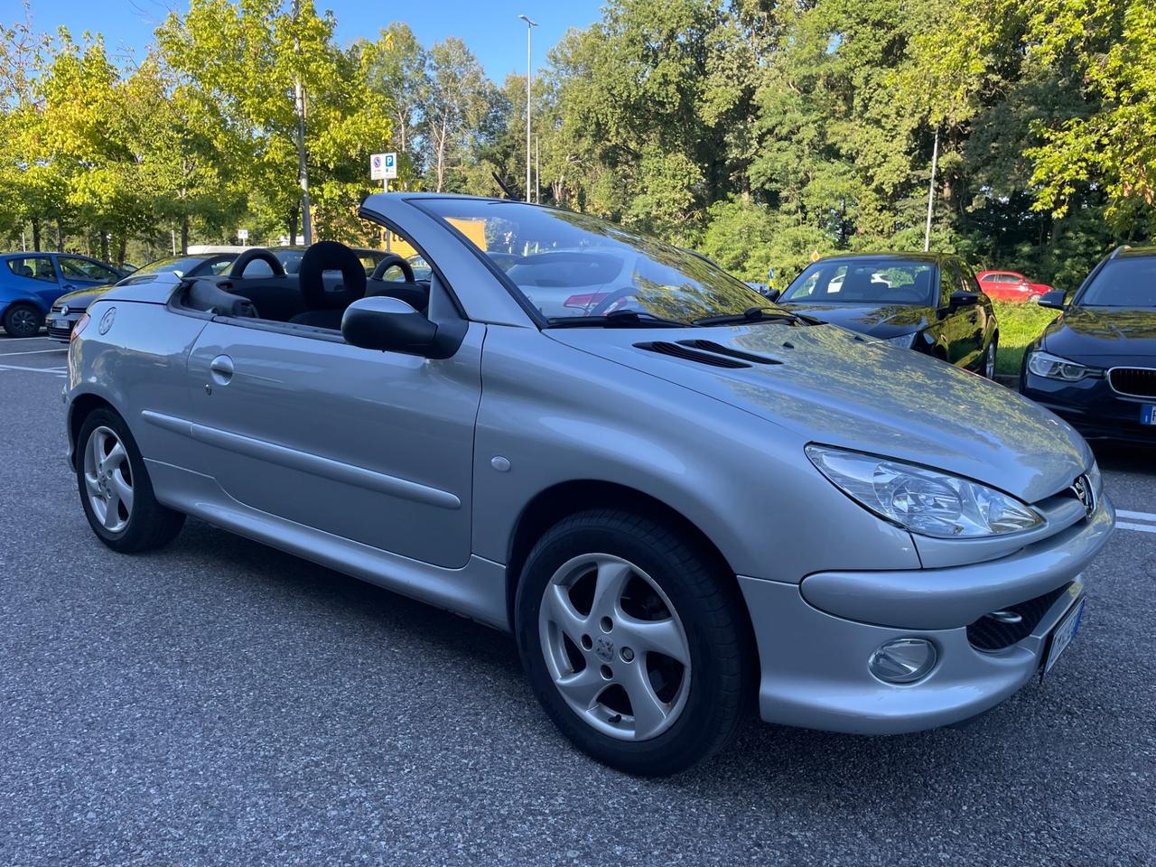 Peugeot 206 1.6 16V Cabrio*Neopatentati*
