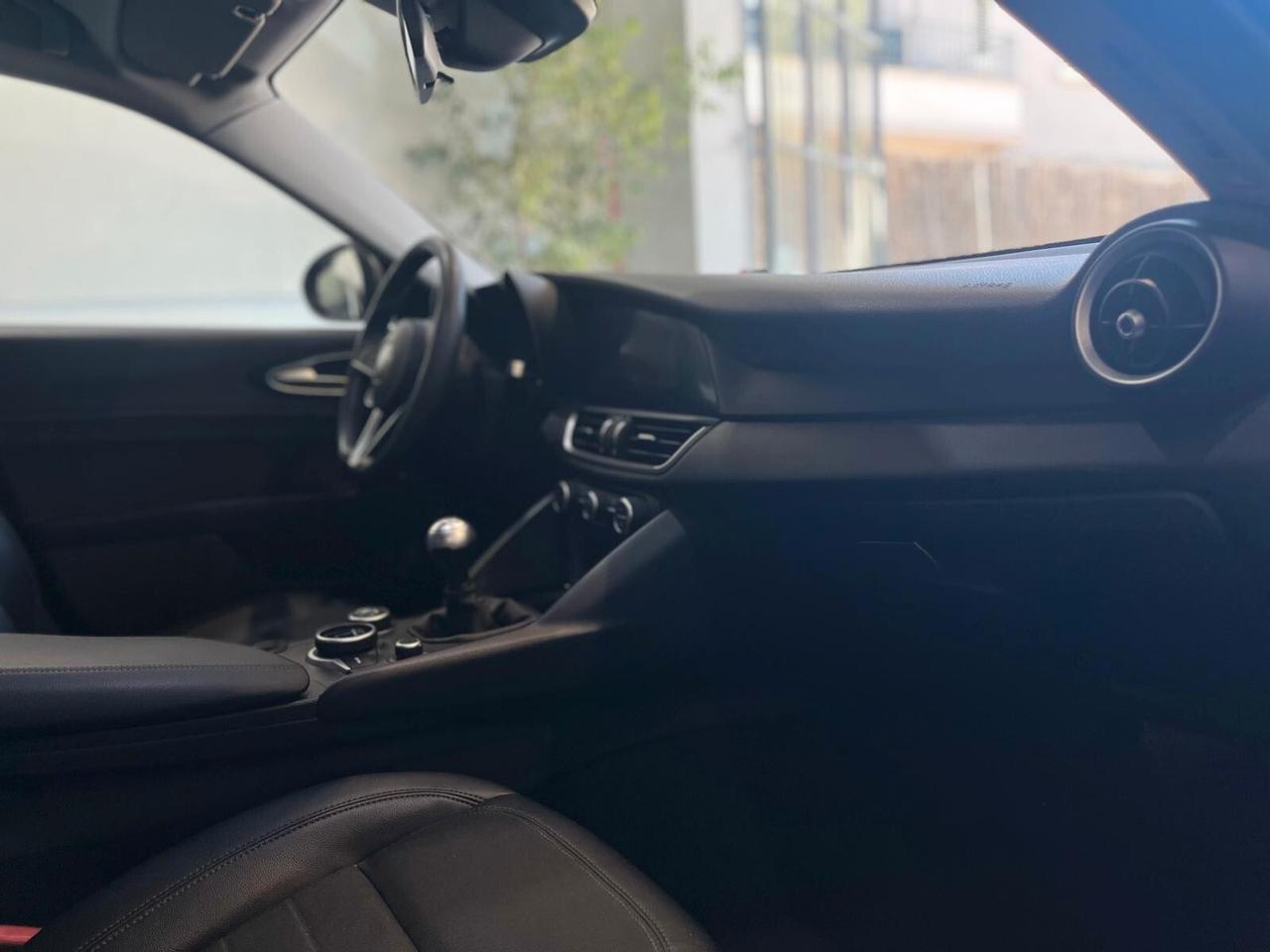 ALFA ROMEO GIULIA 2.2 Turbodiesel 180 CV 102340KM *UNICOPRO*