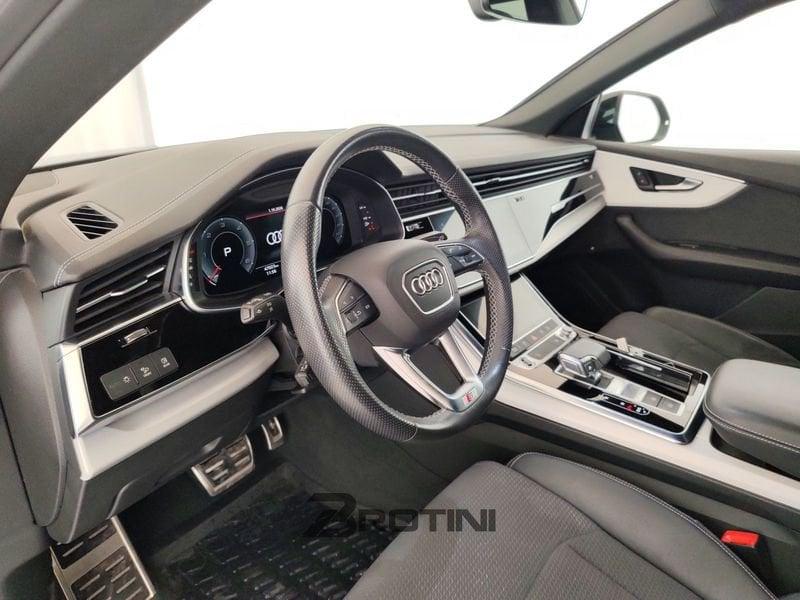 Audi Q8 Q8 3.0 tdi mhev S line edition quattro 231cv tiptronic