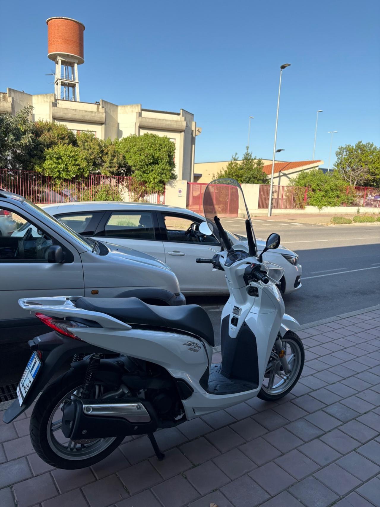 Honda SH 300 – Anno 2020 – Bianco