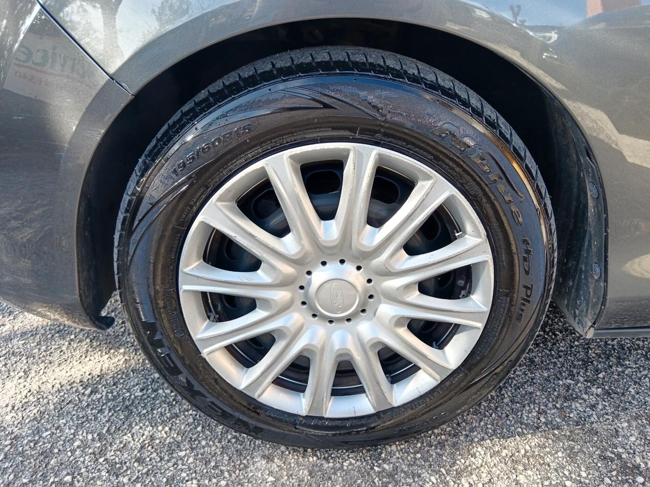 Ford B Max 1.5 TDCi 95CV NUOVISSIMA