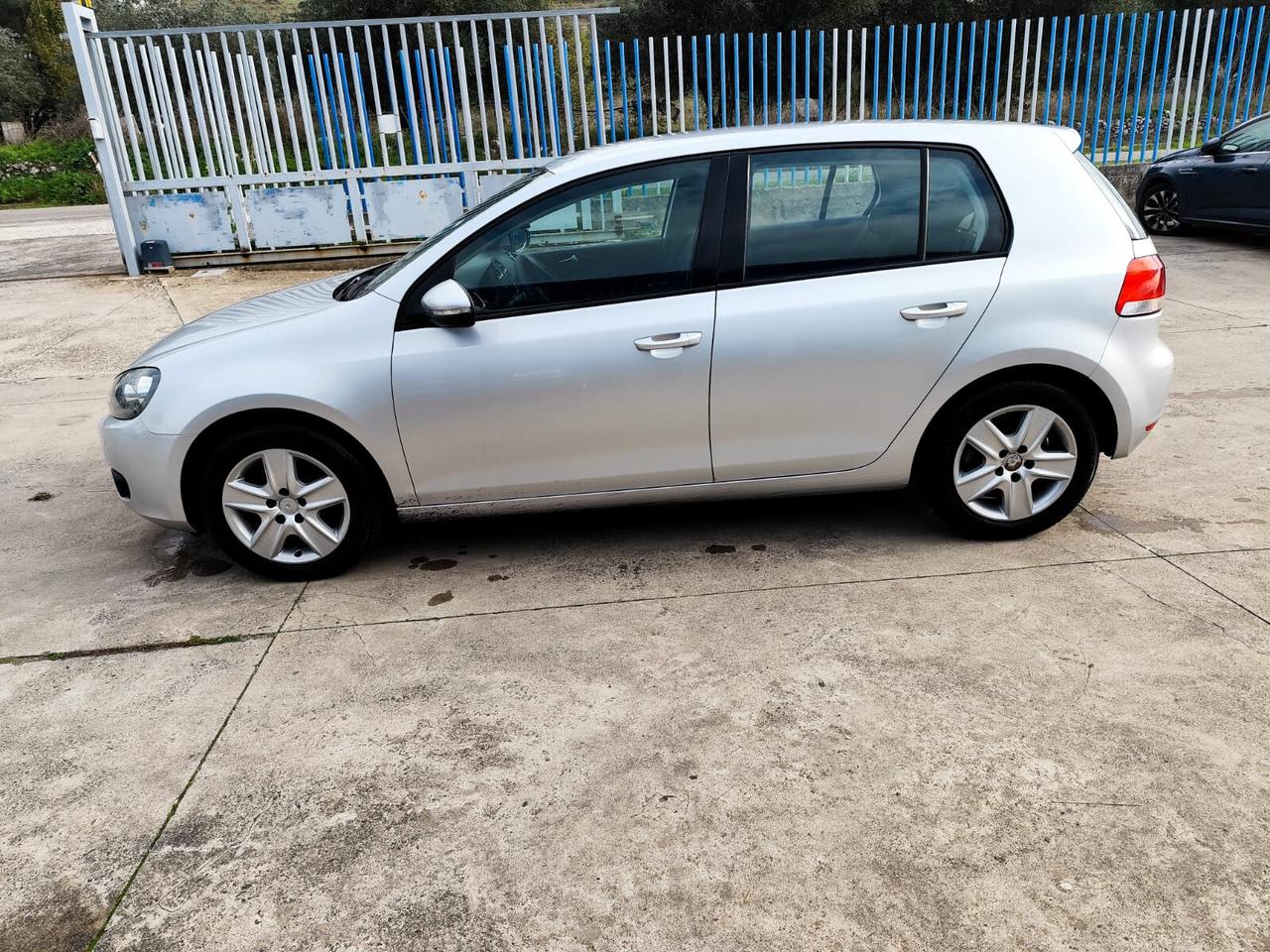 Volkswagen Golf 2.0 TDI 110CV DPF 5p.