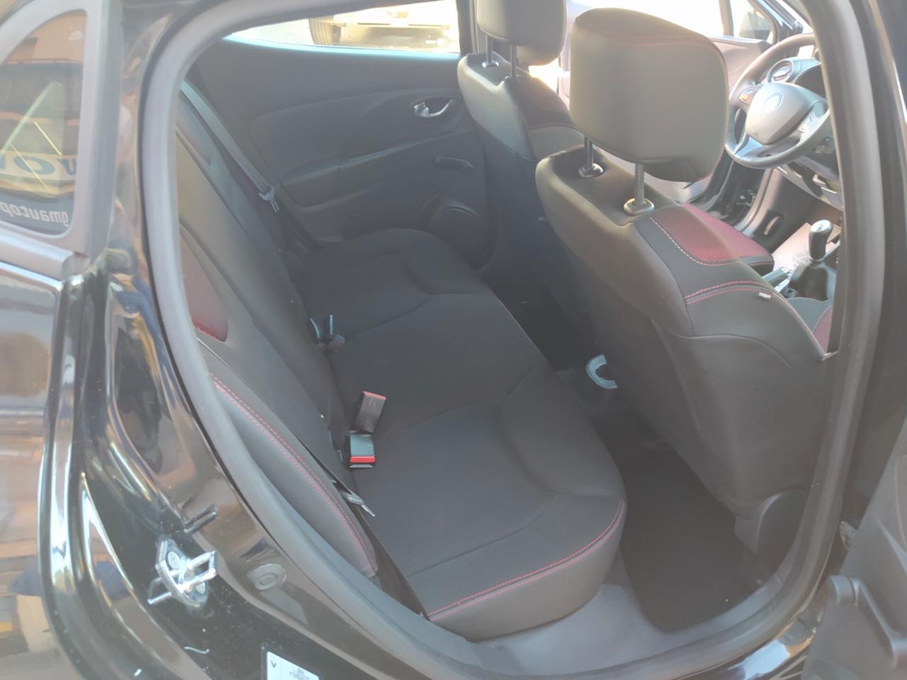 Renault Clio 1.2 75CV GPL 5 porte Live Neopatentati