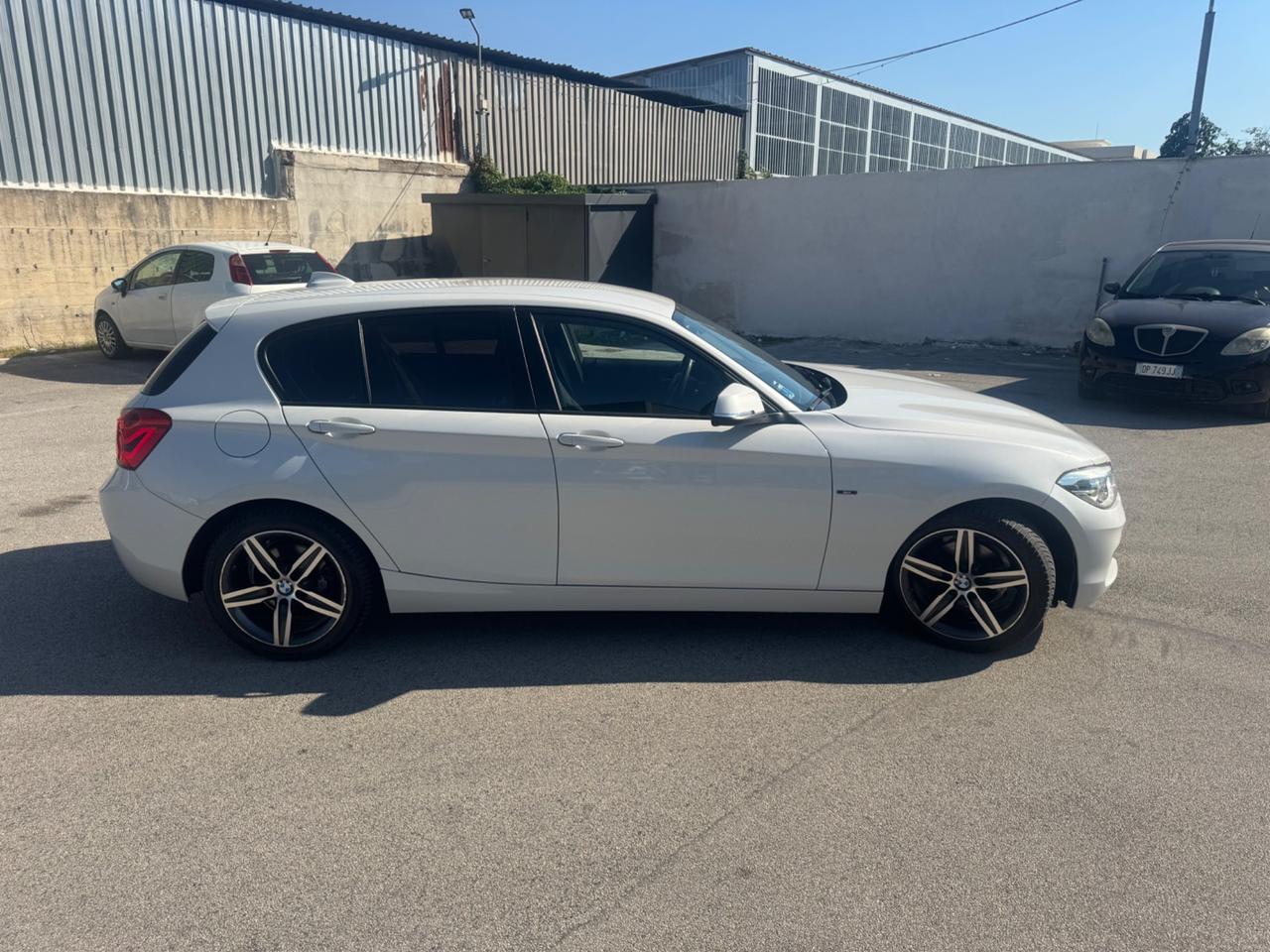 Bmw 118d 5p. Sport Automatico