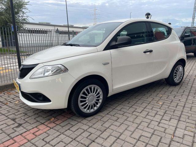 LANCIA Ypsilon 1.0 Hybrid Ecochic Silver BELLISSIMA!!!!
