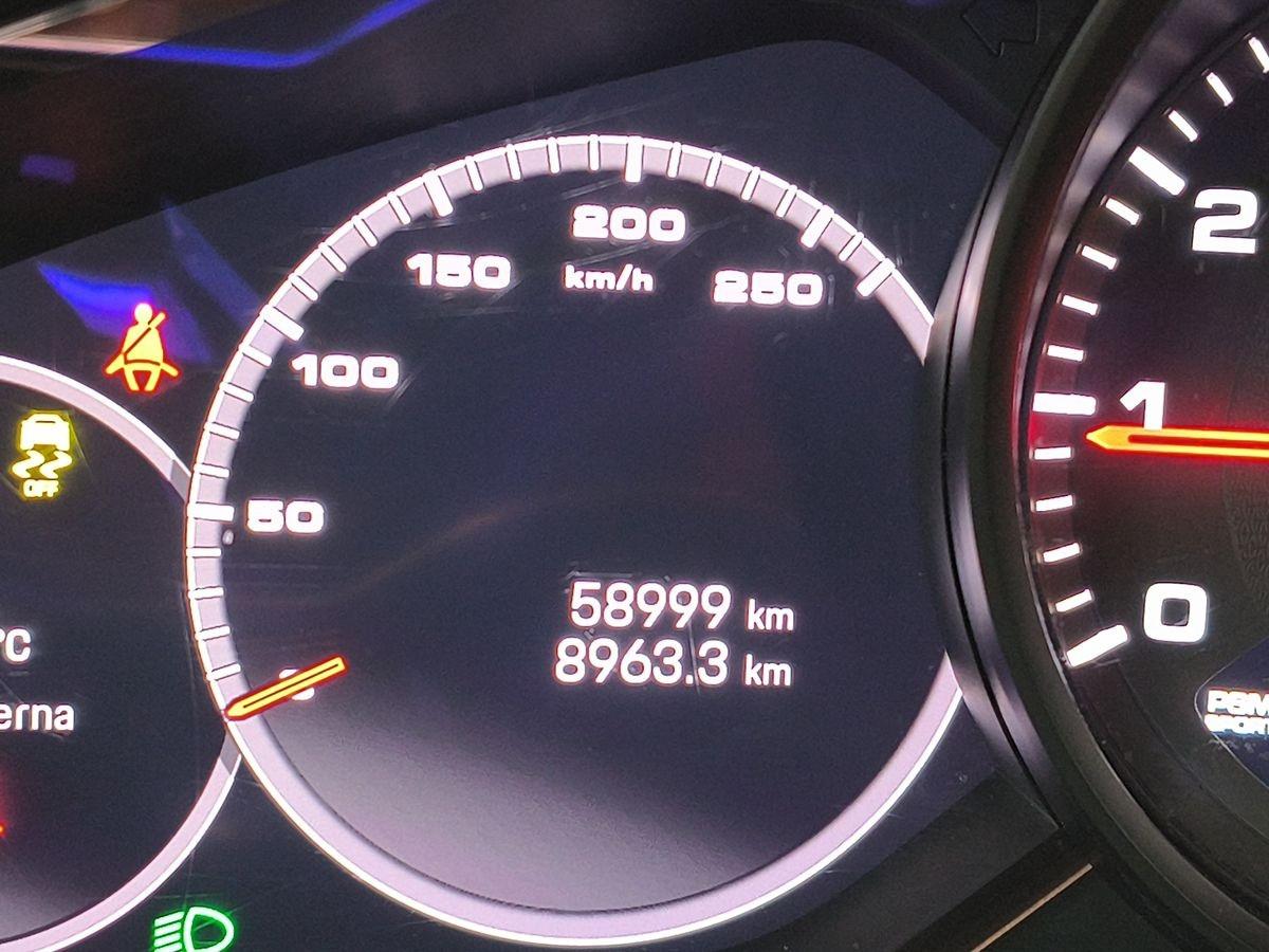 PORSCHE Cayenne Coupé - Cayenne Coupé 3.0 V6