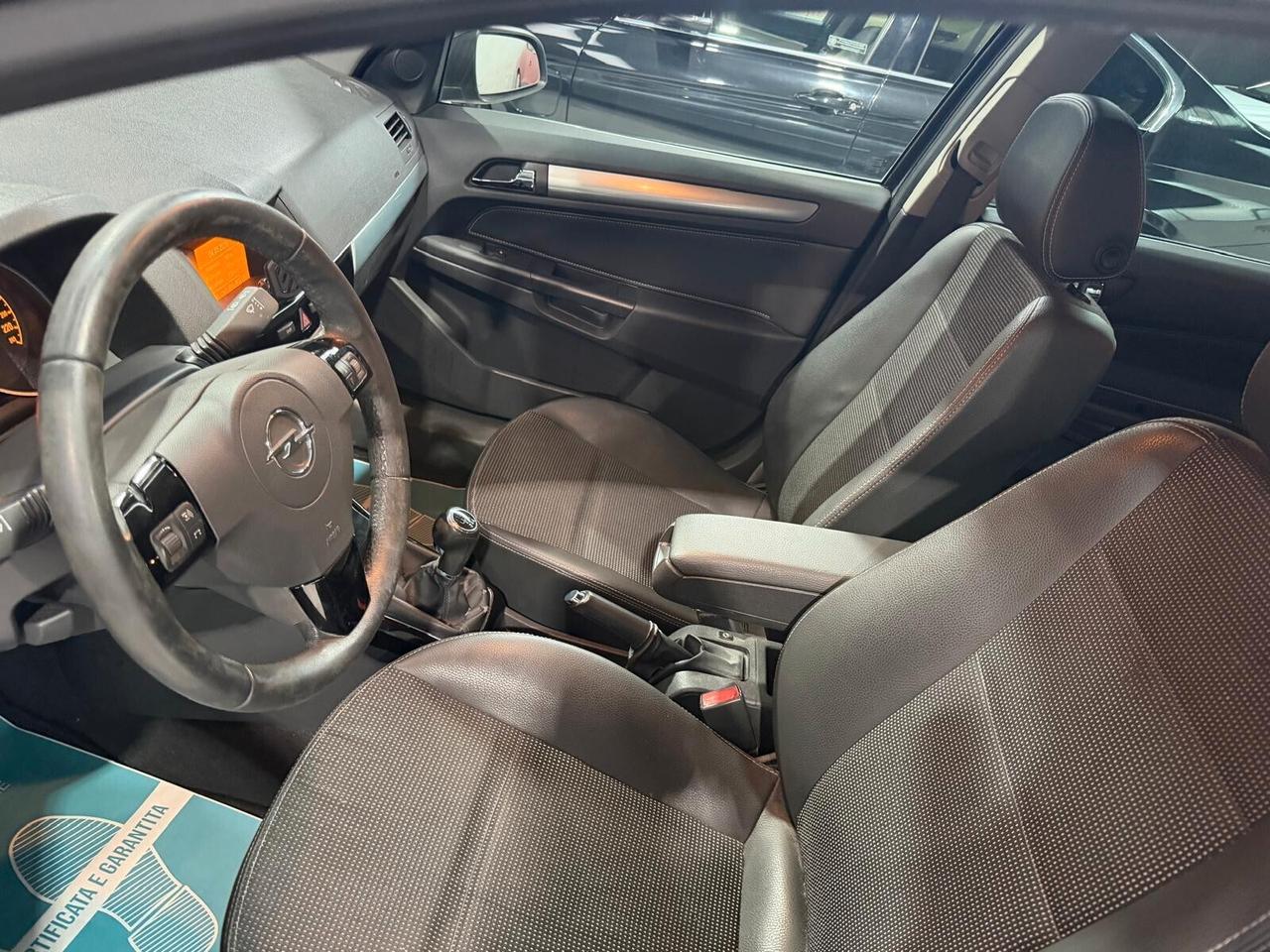 Opel Astra Sport+Pelle+4Stagioni+Neopatentati