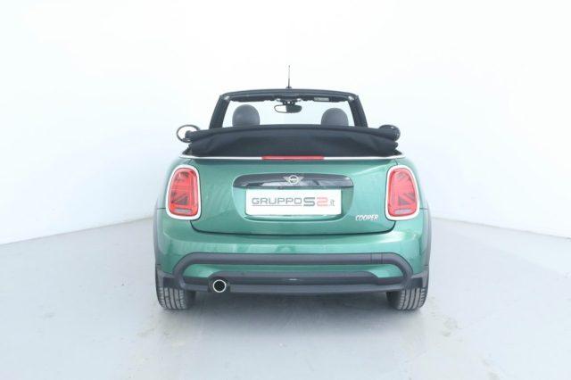 MINI Cabrio 1.5 Cooper Cabrio Premium Plus Package