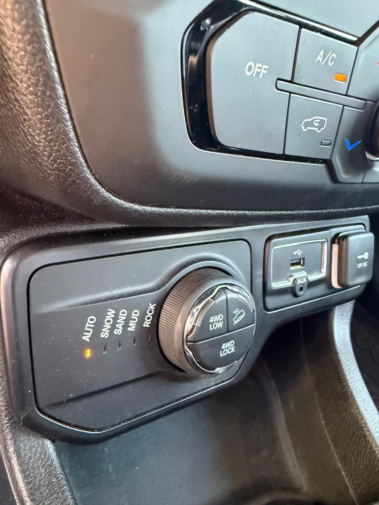 Jeep Renegade 2.0 Mjt 170CV 4WD Active Drive Low Trailhawk
