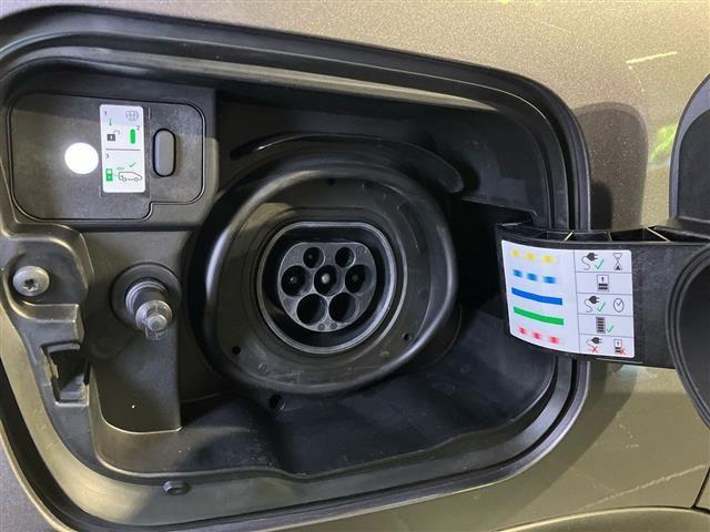 RENAULT Captur 1.6 E-TECH Plug-in Hybrid 160cv Techno Auto