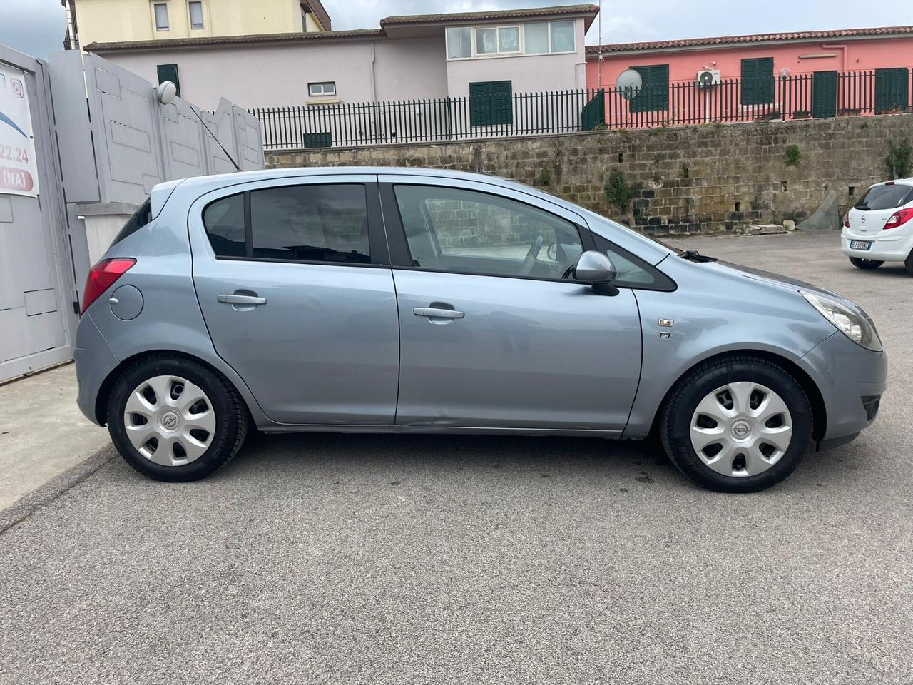 Opel Corsa 1.2 80CV 5 porte GPL-TECH Edition