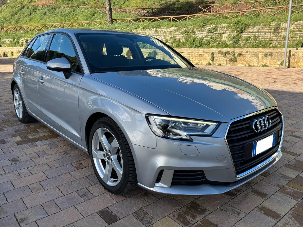 Audi A3 SPB 1.6 TDI S tronic Sport