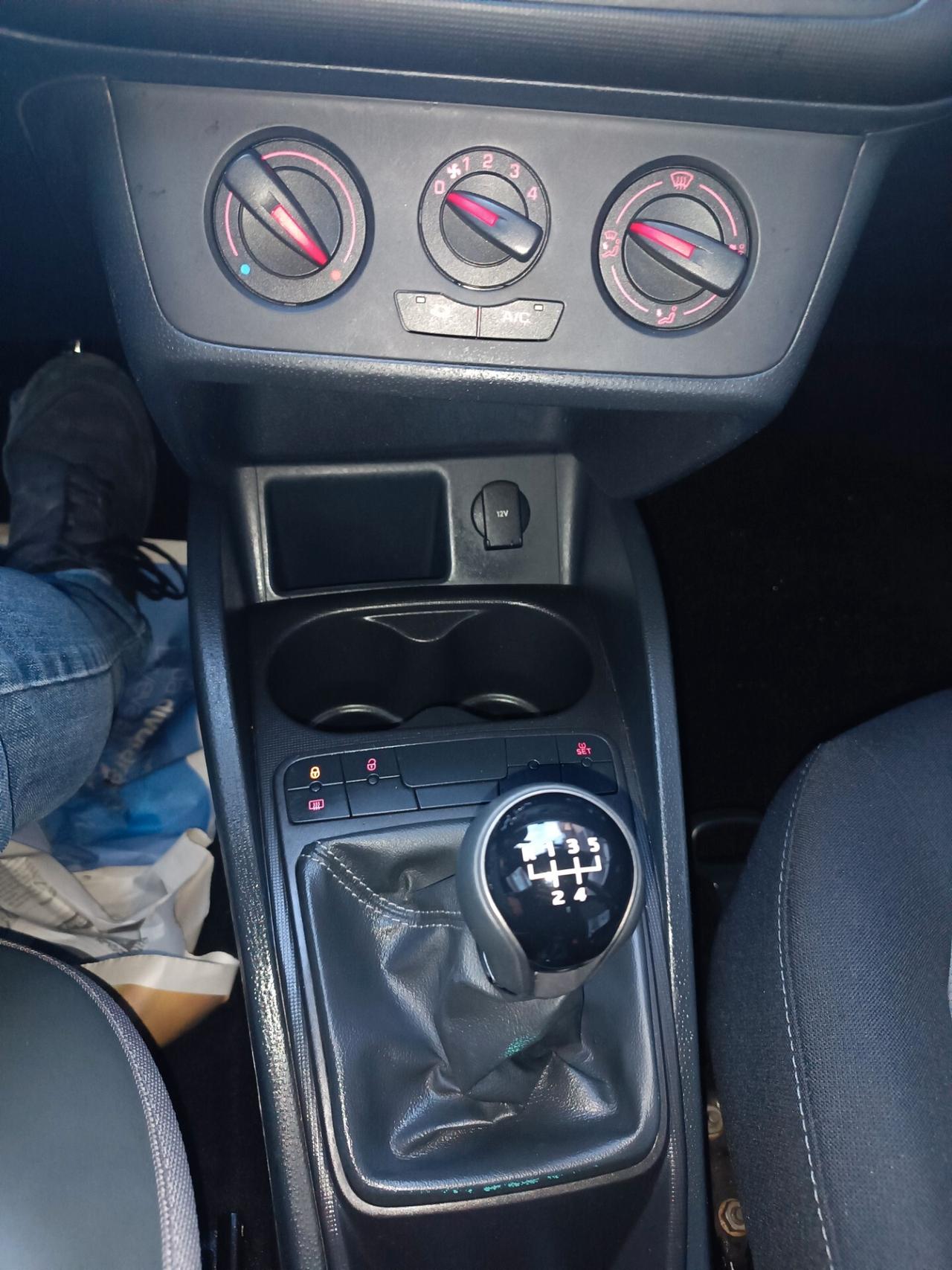 Seat Ibiza 1.2 70 CV 5p. Reference