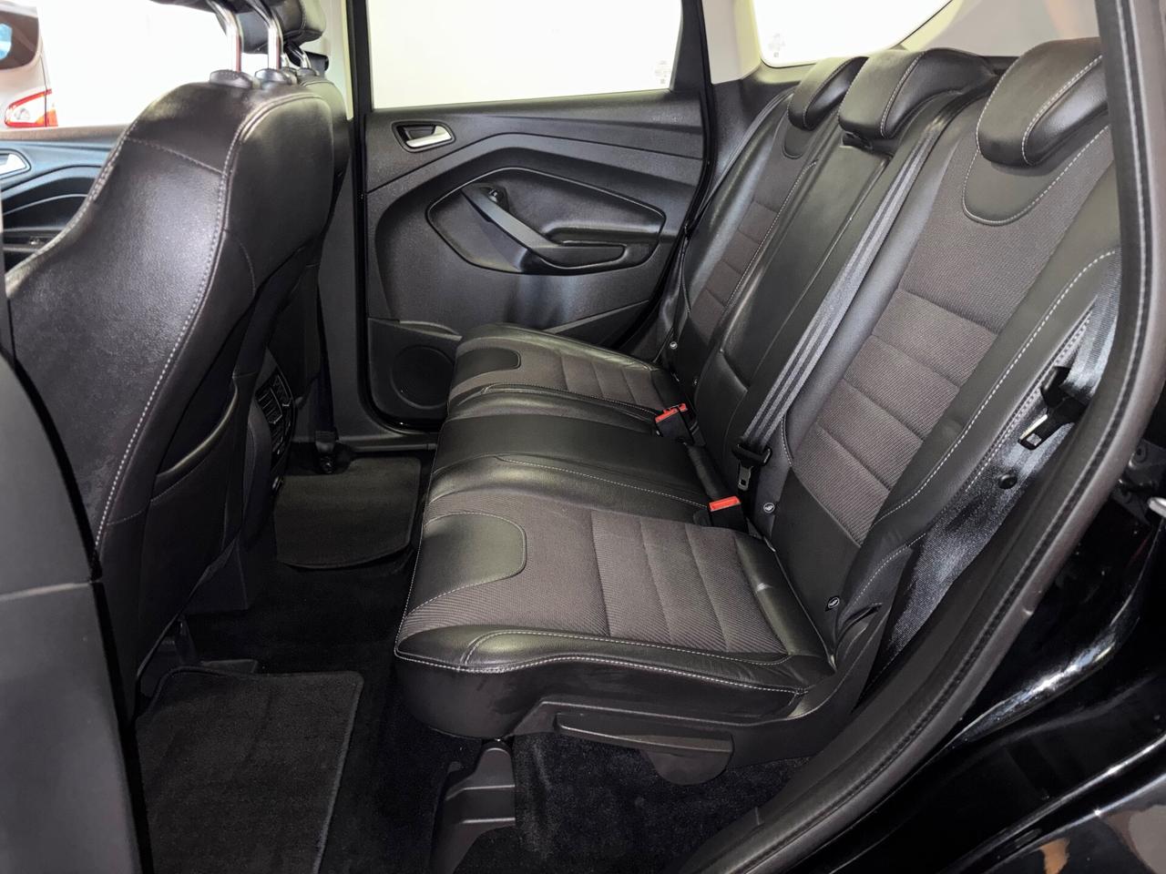 Ford Kuga 2.0 TDCI 4WD AUTOMATICA Titanium