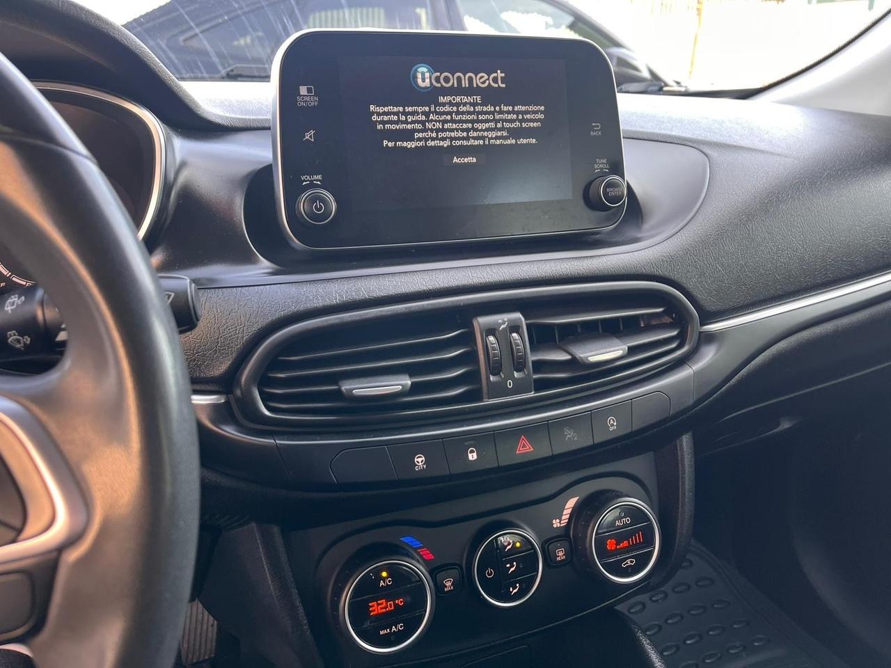 Fiat Tipo 1.6 Mjt S&S 5 porte Lounge