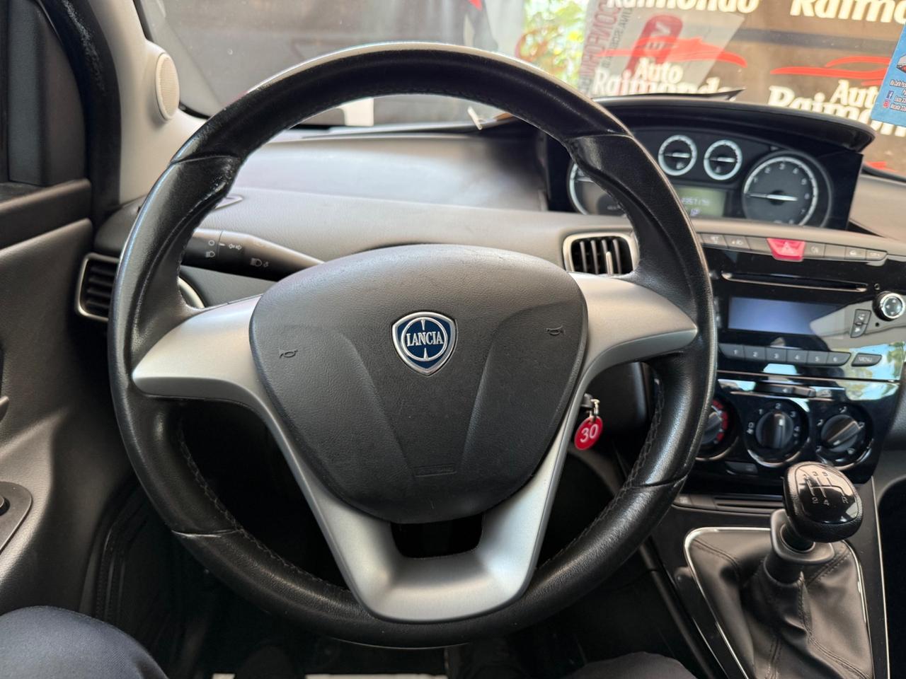 Lancia Ypsilon 1.2 GPL Platinum