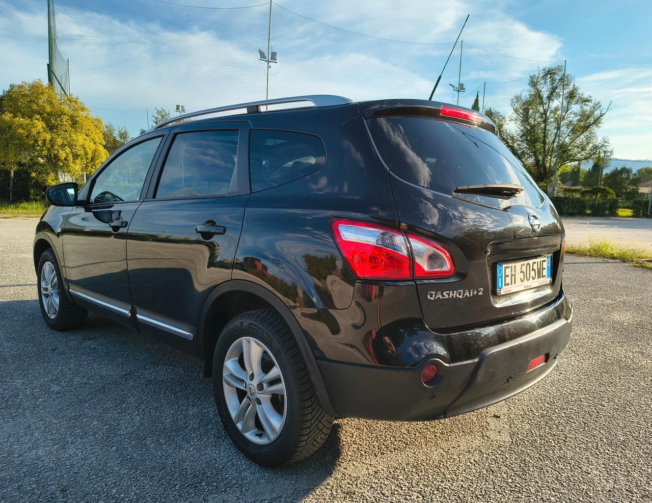 Nissan Qashqai+2 2.0 dCi 7 POSTI