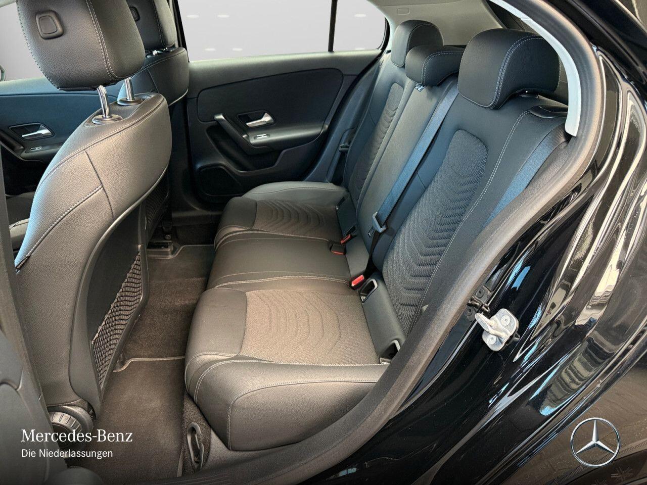 Mercedes-benz A 180d Automatic Progressive Advanced Camera.Led