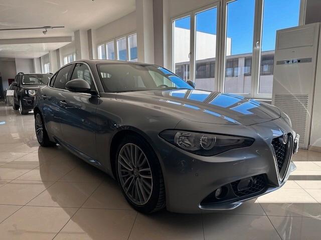 Alfa Romeo Giulia 2.2 Turbodiesel 150 CV Business Launch Edition