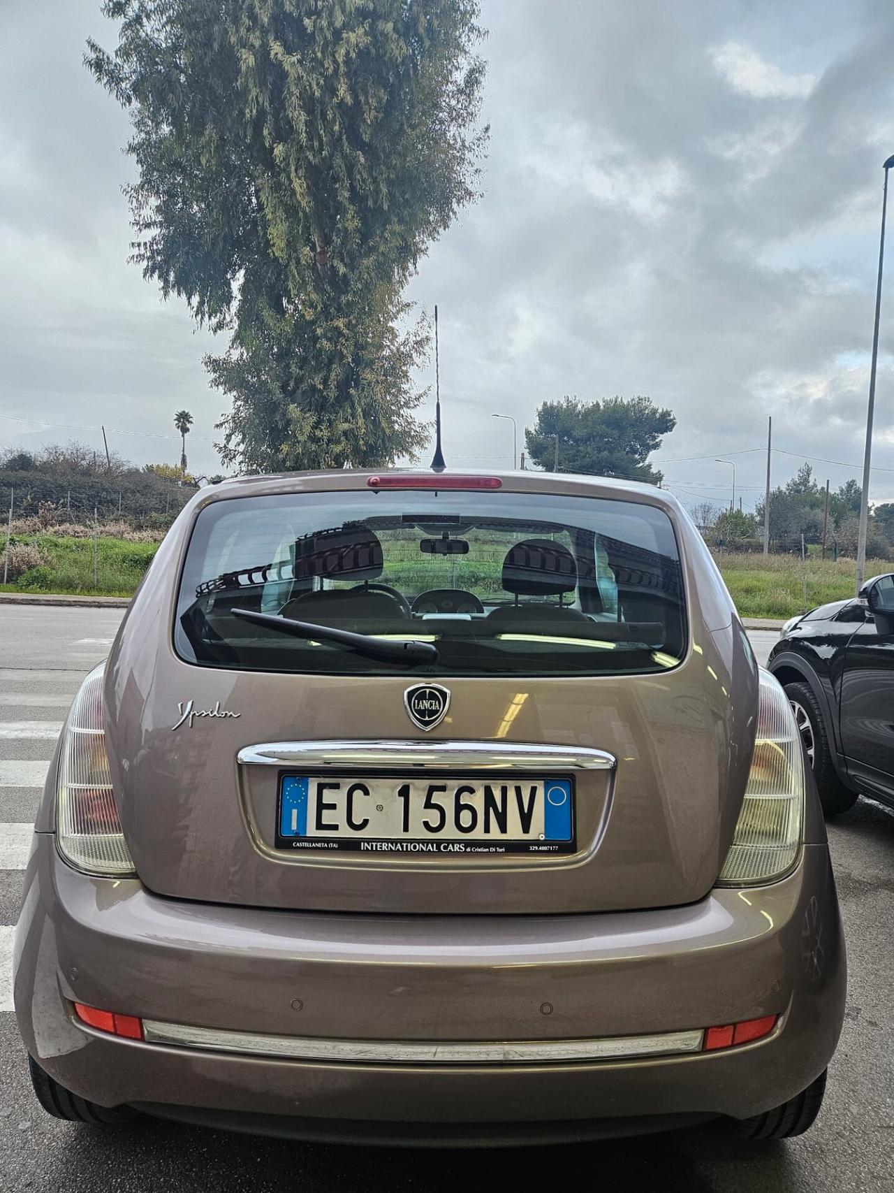 Lancia Ypsilon 1.2 69cv Diva