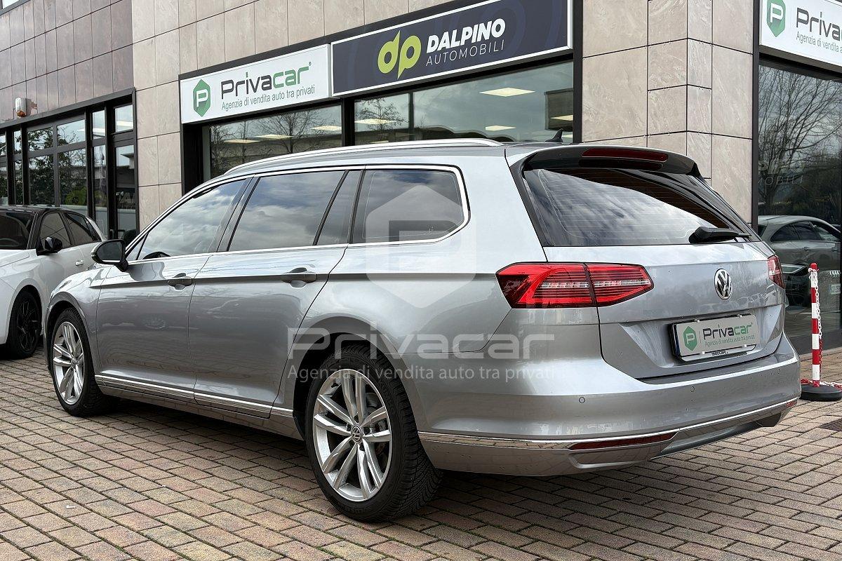 VOLKSWAGEN Passat Variant 2.0 TDI DSG Executive BlueMotion Tech.