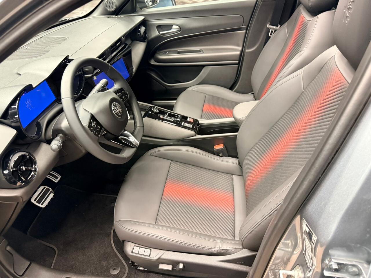 Alfa Romeo Junior 1.2 145 CV Hybrid eDCT6 Speciale