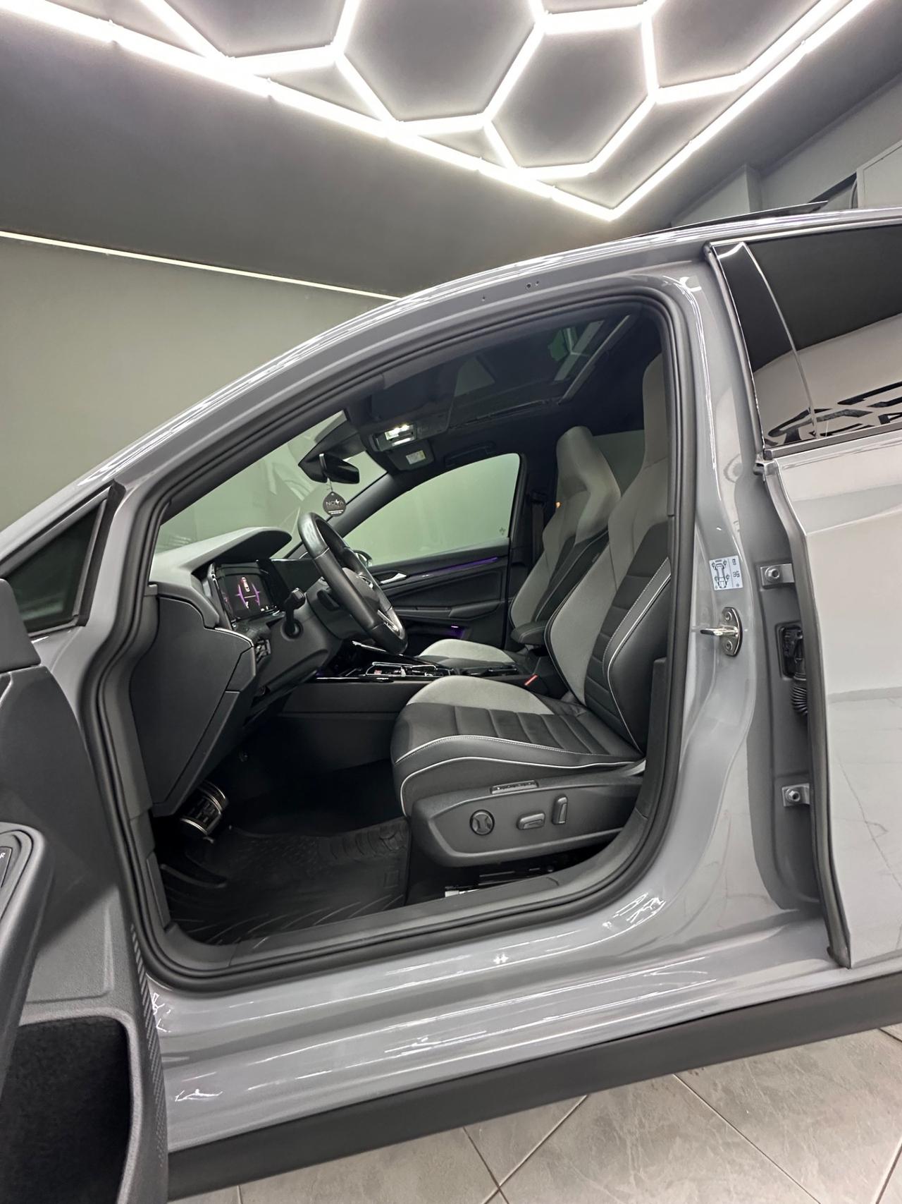 Volkswagen Golf 2.0 TDI DSG GTD