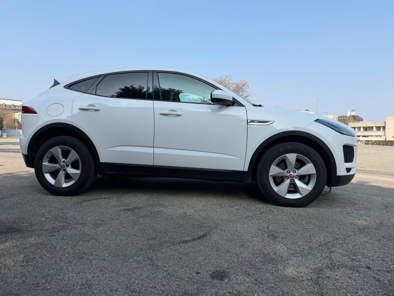 Jaguar E-Pace 2.0D 180 CV AWD cambio aut. S