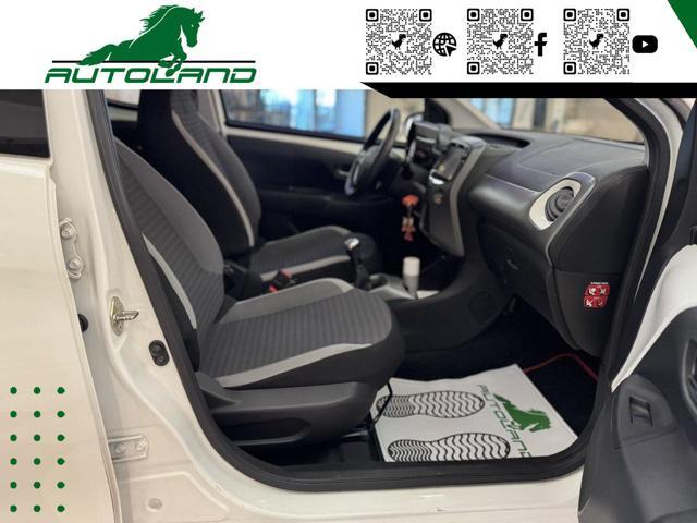 TOYOTA Aygo Connect 1.0 5 porte x-play