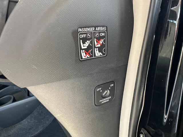 TOYOTA Yaris 1.0 3 porte OK NEPATENTATI BLUETHOOT