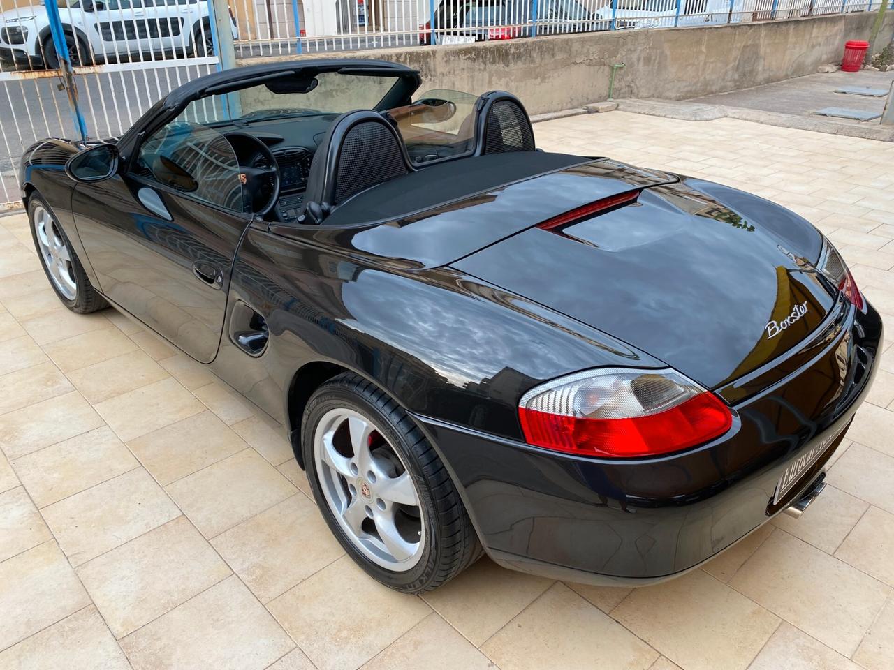 Porsche Boxster 2.5i 24V cat