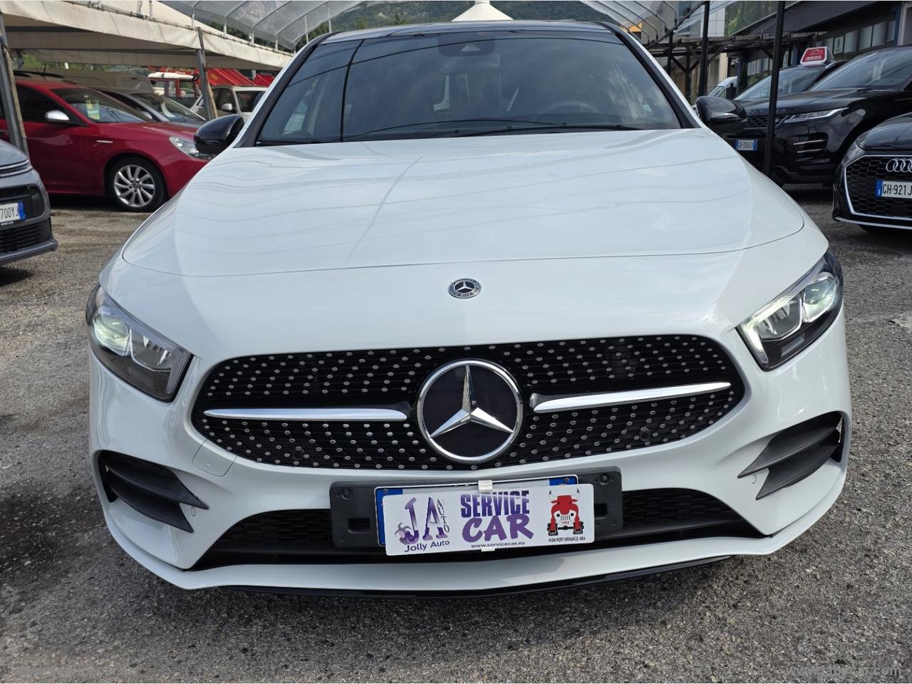 MERCEDES-BENZ A 200 Automatic Premium