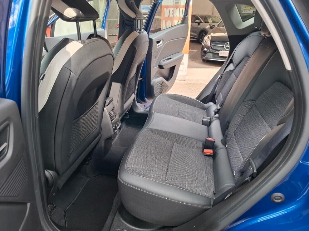 Renault Captur 1.6 HYBRID AUTOMATICA INTENS