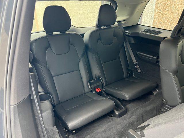 VOLVO XC90 B5 (d) AWD Geartronic 7 posti Momentum Pro