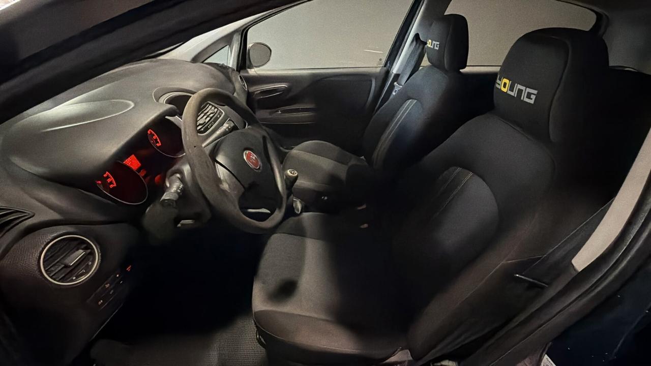 FIAT GRANDE PUNTO DEL 2014 1300 MULTIJET A CATENA