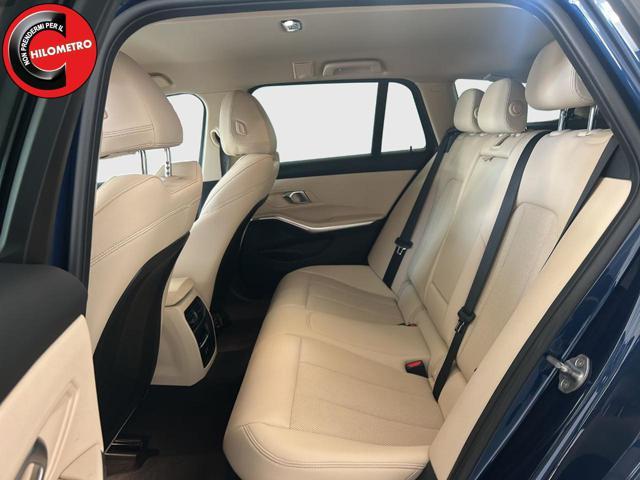 BMW 330 i xDrive Touring