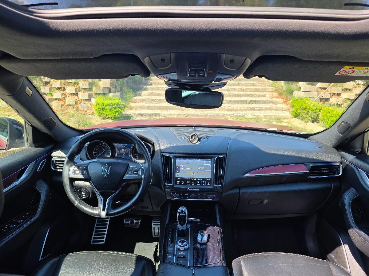 MASERATI LEVANTE 3.0 Diesel 275 CV Q4 Granlusso