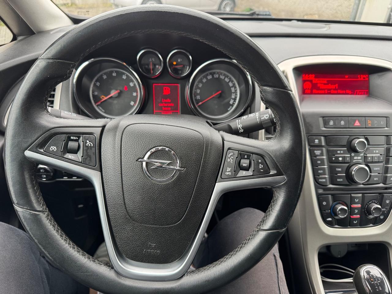 Opel Astra 1.6 115CV 5 porte Cosmo