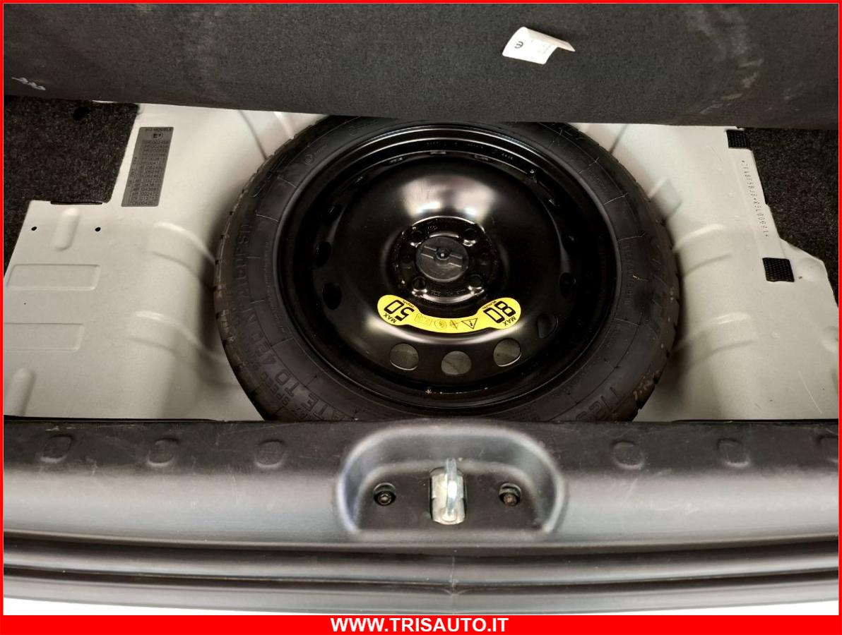FIAT Panda 1.0 Hybrid Cross 5p.ti NEOPATENATI (ANDROID+APPLE)