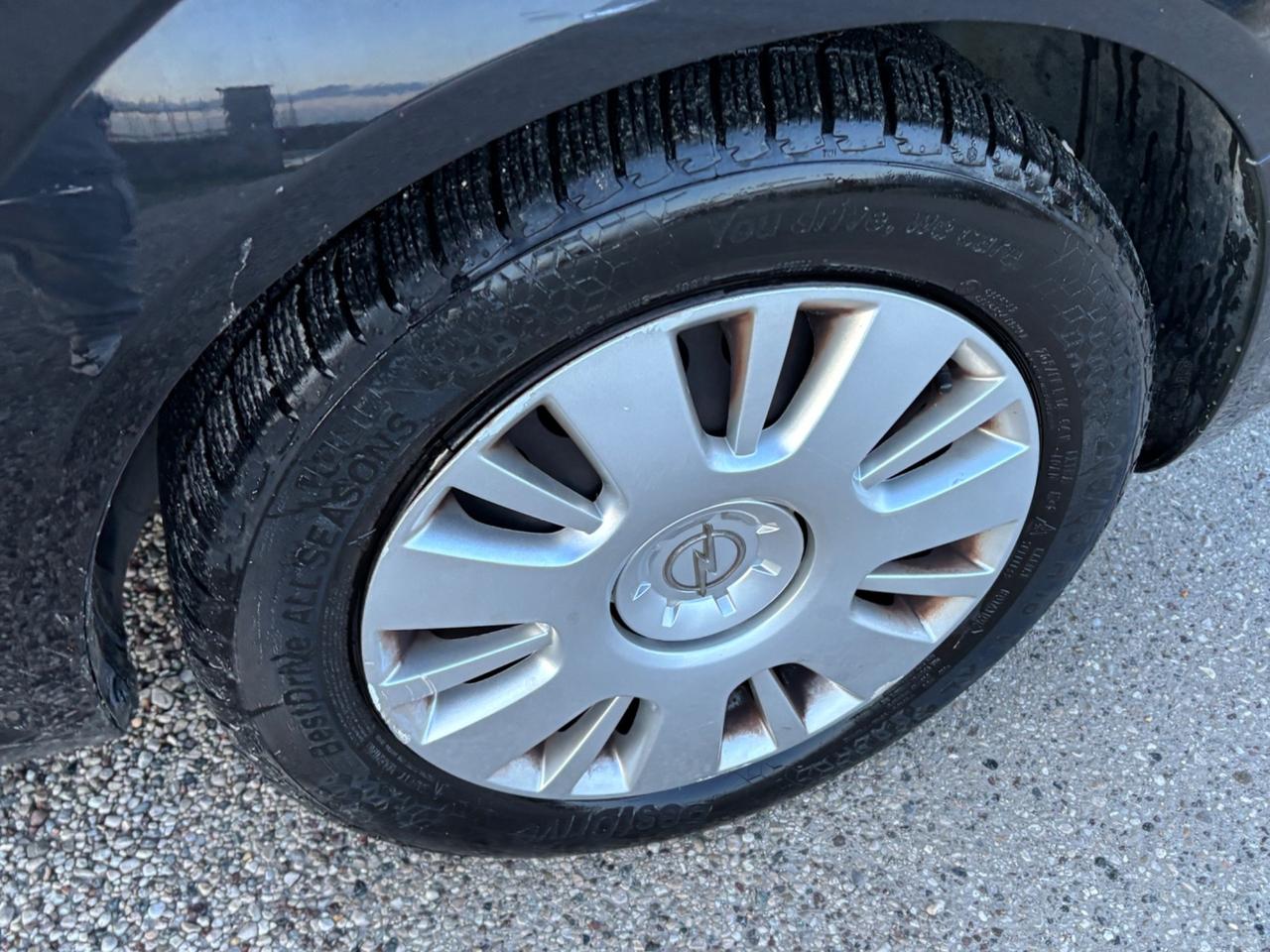 Opel Zafira 1.6 16V VVT Cosmo