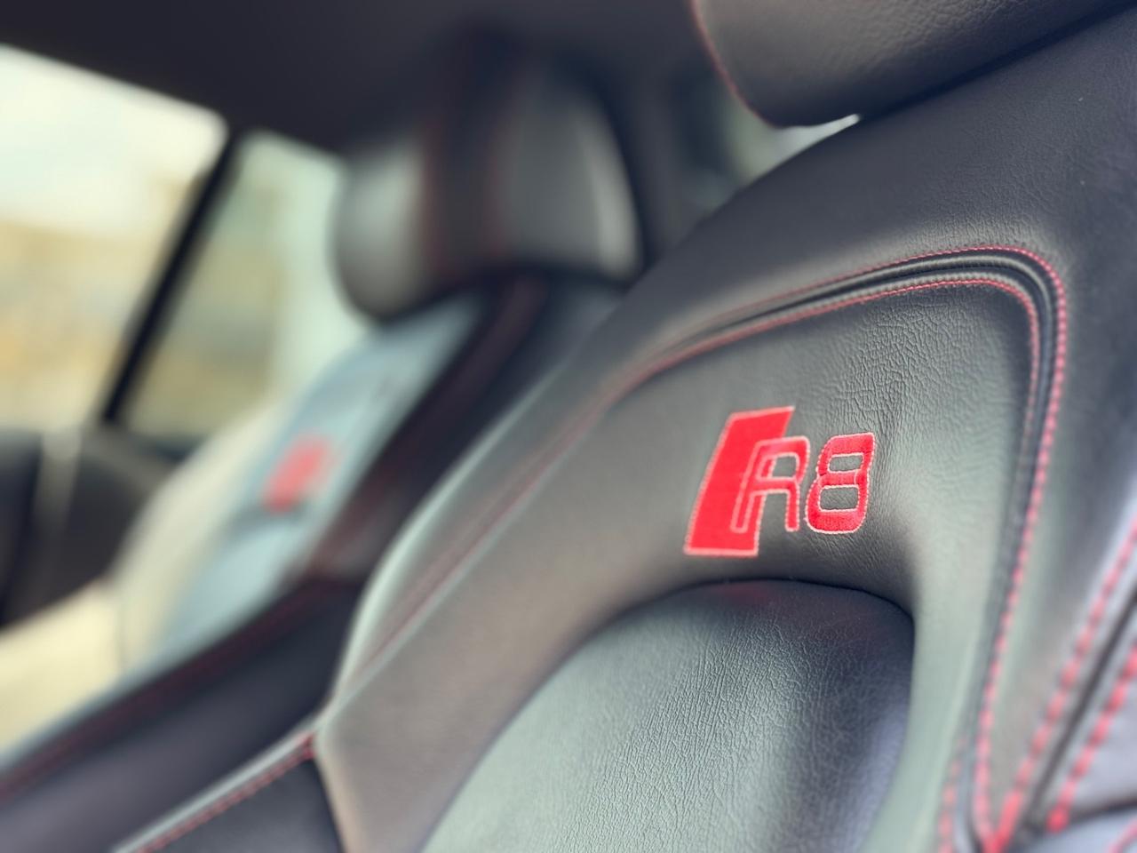 AUDI R8 5.2 V10 525 CV R-TRONIC FULL CARBON