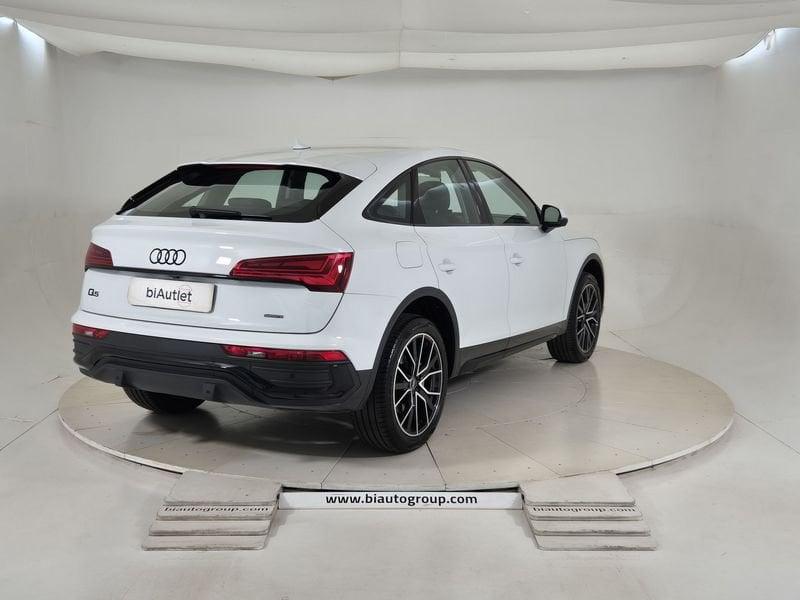 Audi Q5 I 2021 Sportback Sportback 40 2.0 tdi mhev 12V Business Advanced