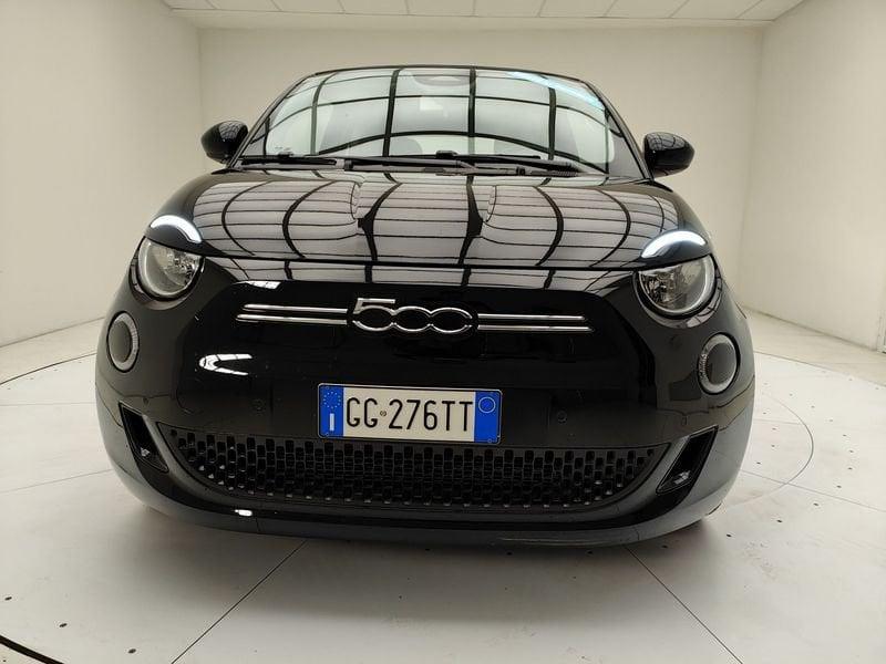 FIAT 500 IV 2020 Cabrio 500e Cabrio 42 kWh Icon +