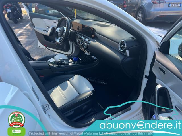 MERCEDES-BENZ A 250 Automatic Premium